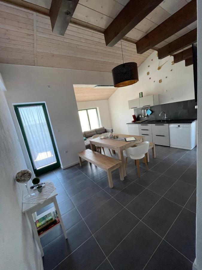Villa Maslina Saric Devrske Екстериор снимка