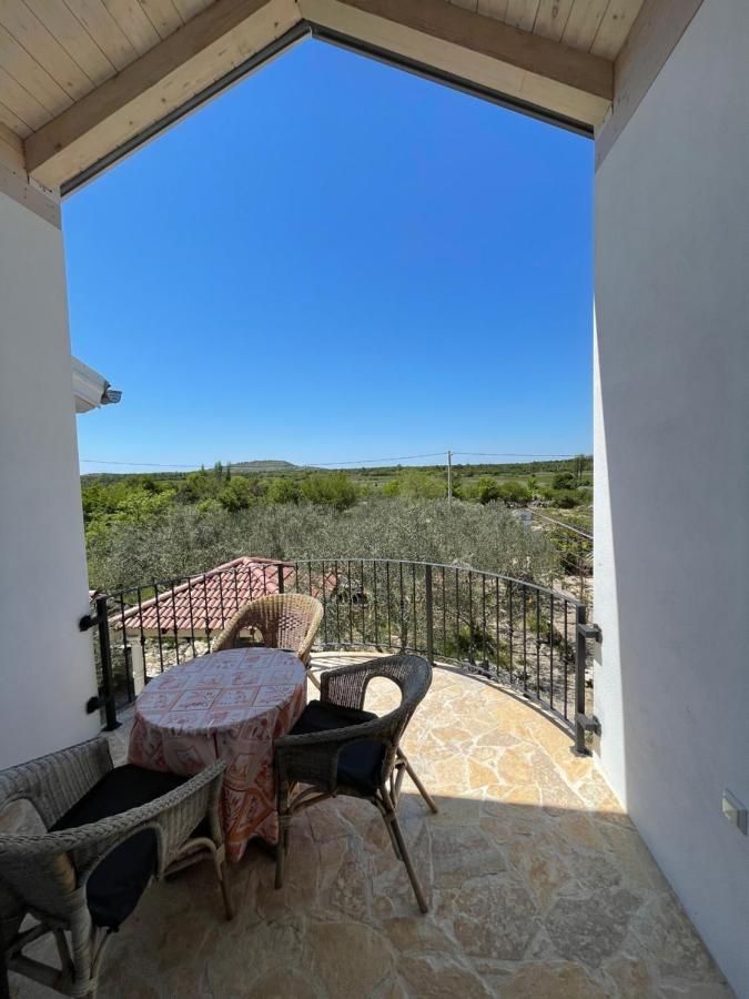 Villa Maslina Saric Devrske Екстериор снимка